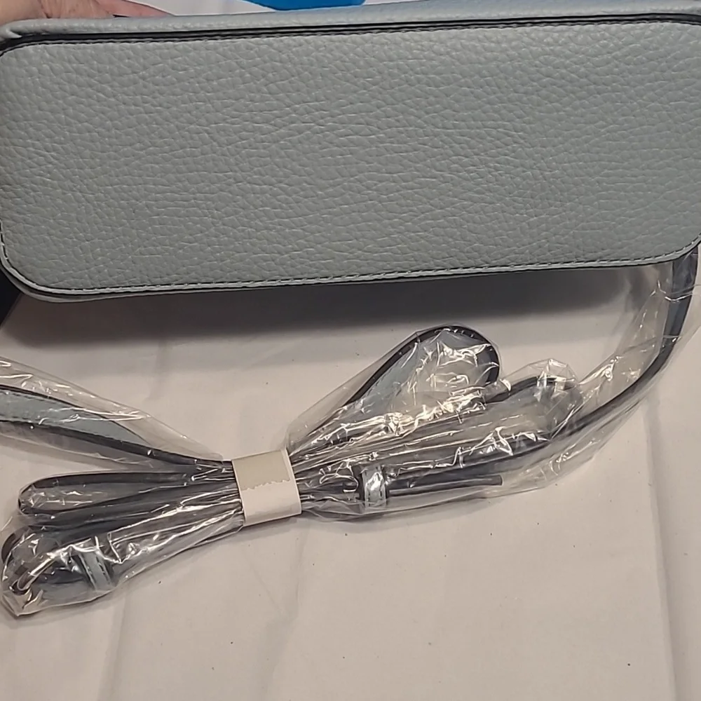 NWT London Fog Women's Ellie Dome Crossbody Bag Color Denim Blue - Picture 10 of 10